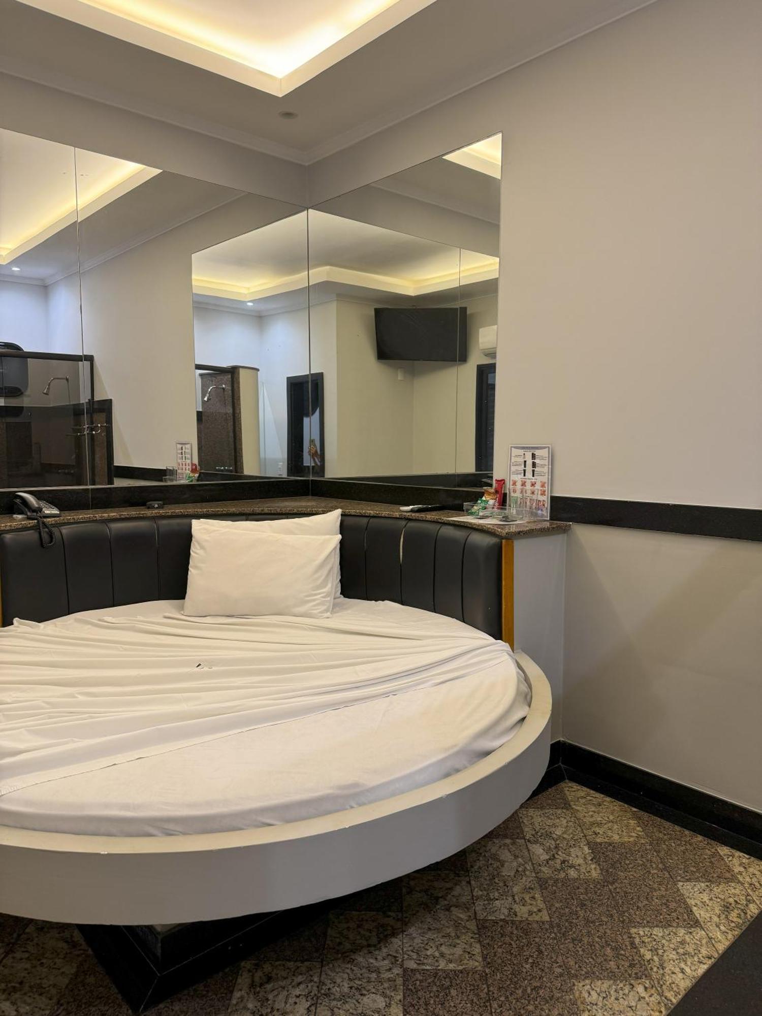 Village Motel Ribeirão Preto Eksteriør bilde